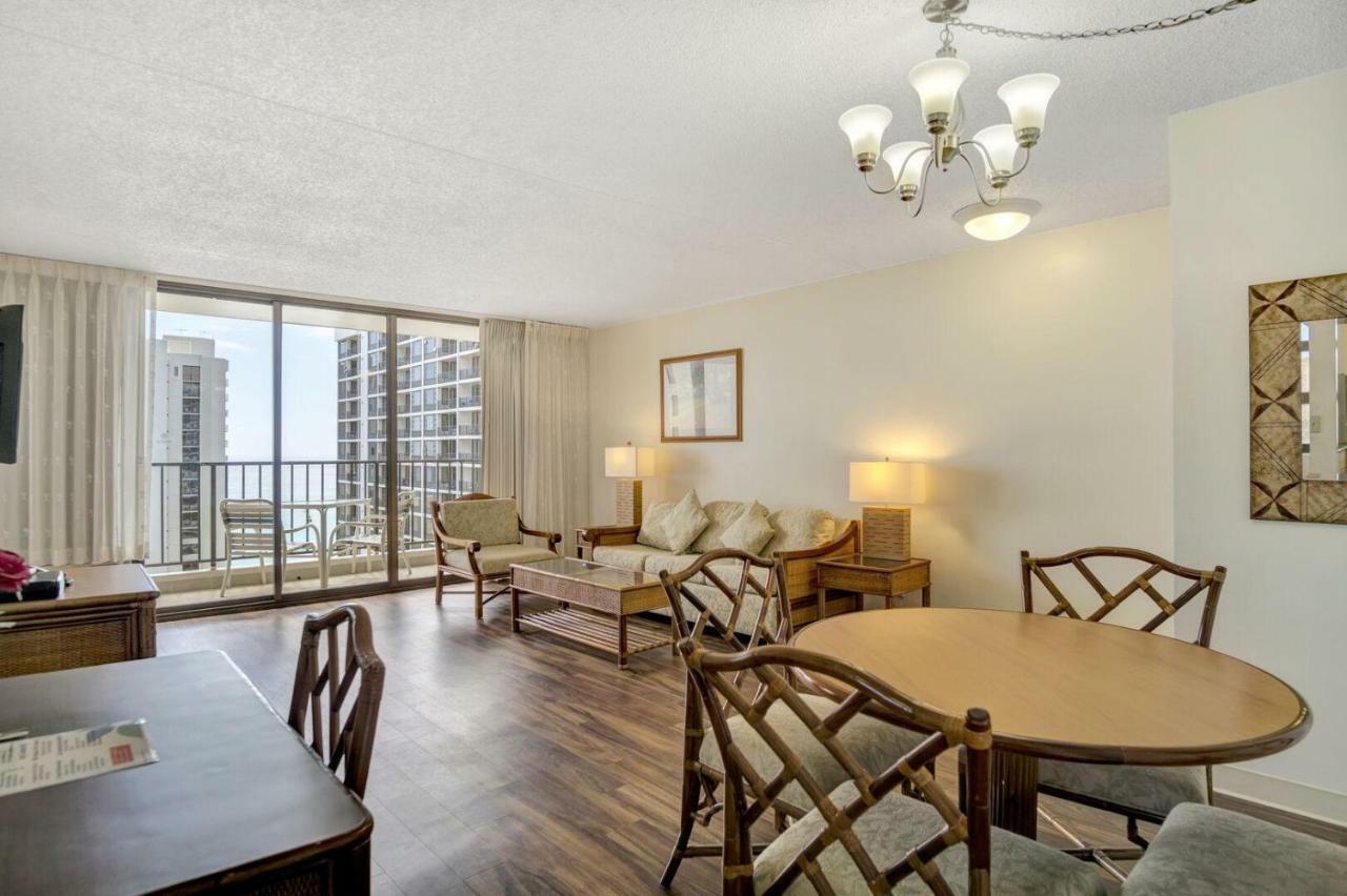 Waikiki Banyan by Koko Resorts Honolulu Ruang foto